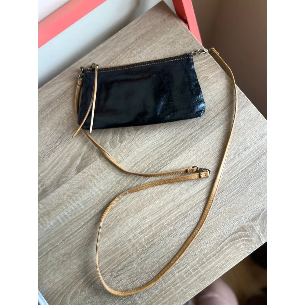 Hobo Black Leather Crossbody Cadence Vintage Hide Small Convertible Crossbody‎